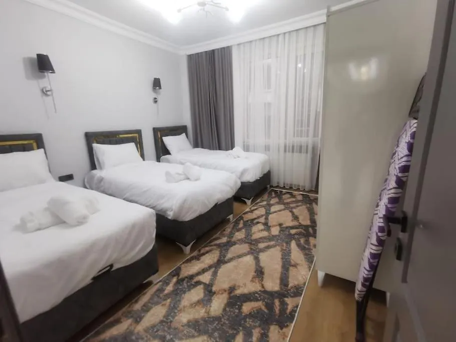 Holiday 5 4 Sisli 3 Istanbul Turkiet